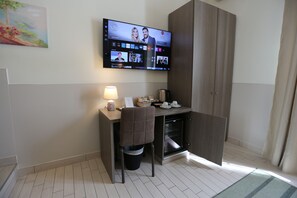 Classic Double Room | Pillowtop beds, minibar, individually decorated, desk