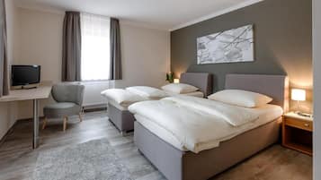 Bureau, chambres insonorisées, Wi-Fi gratuit, draps fournis
