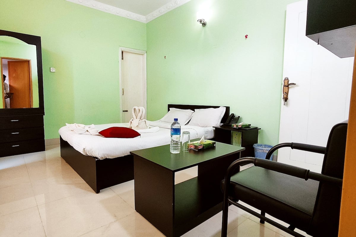 Executive-Doppelzimmer, 1 Queen-Bett, barrierearm, Gartenblick