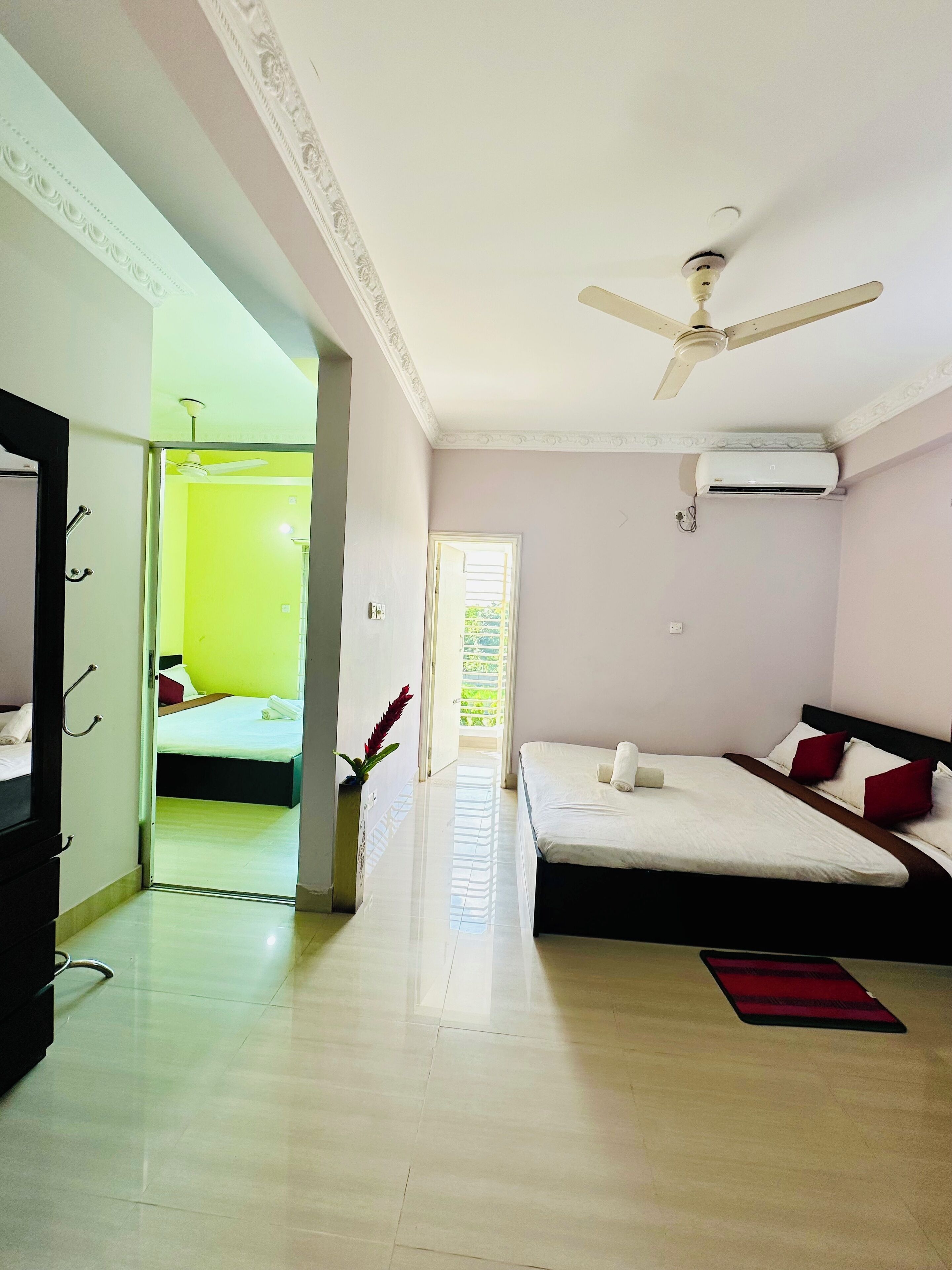 Chambre Signature avec lits jumeaux | Couette en duvet d'oie, coffres-forts dans les chambres