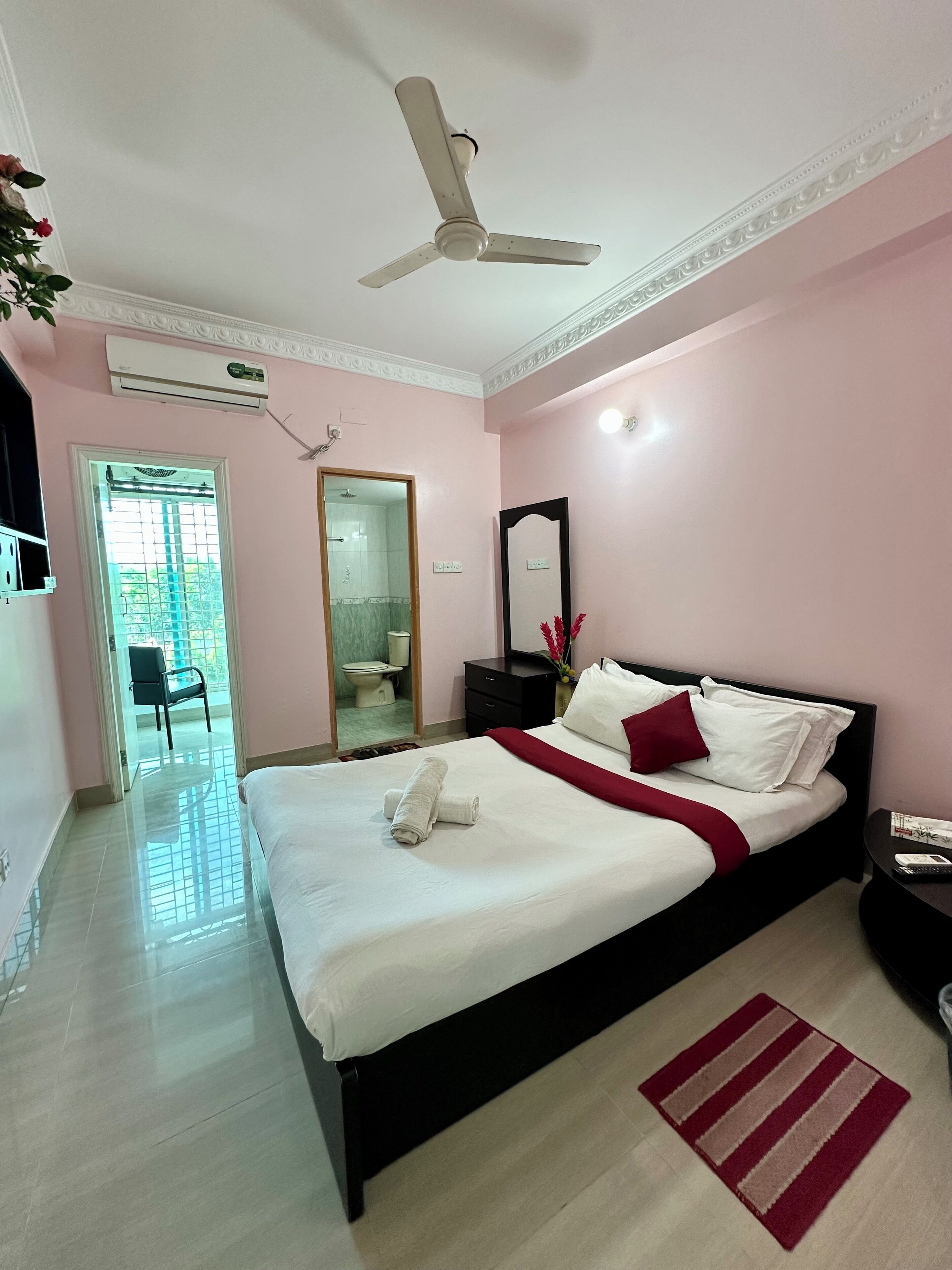 Down duvets, in-room safe, individually decorated