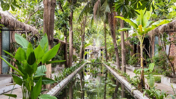 Unclassified image, 1 of 49, button - Maison Gen Angkor (Siem Reap)