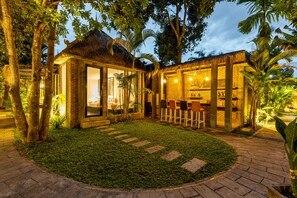 Bar (on property) - Maison Gen Angkor (Siem Reap)