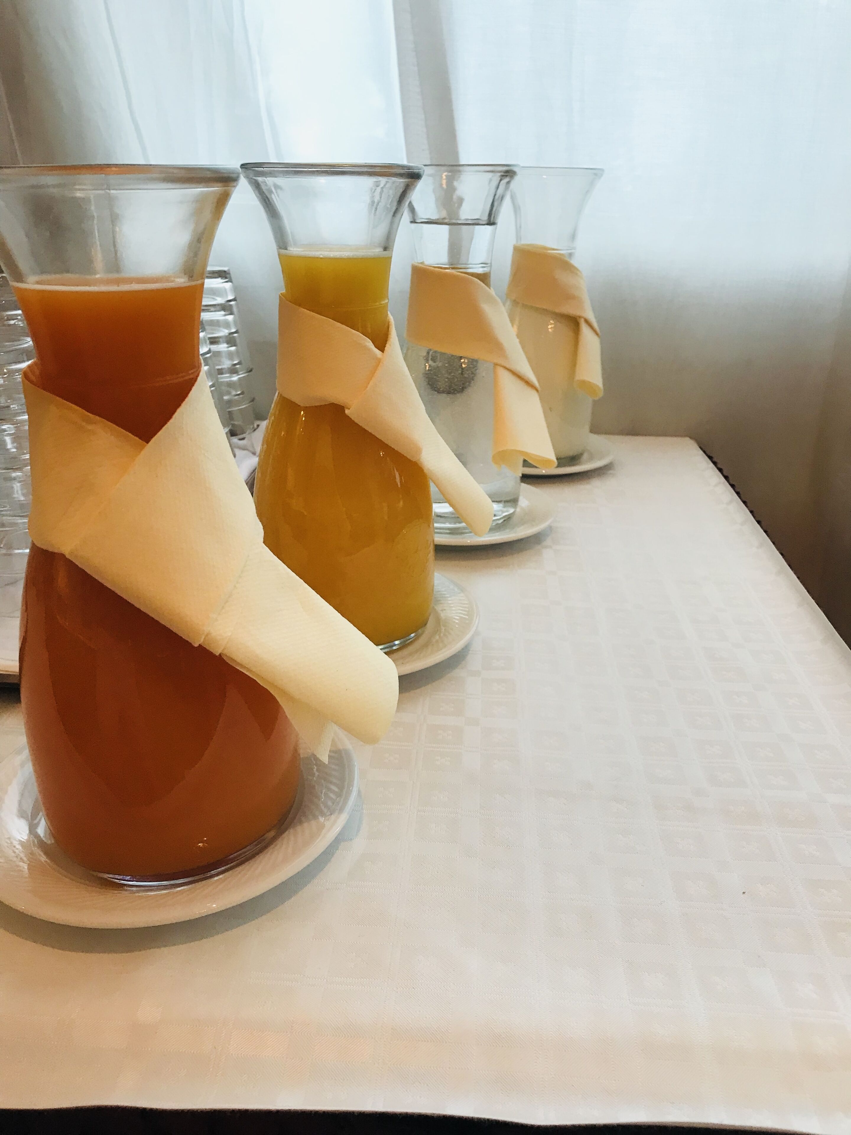 Breakfast buffet