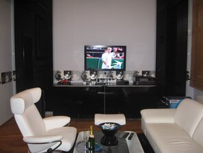 Televisión de pantalla plana