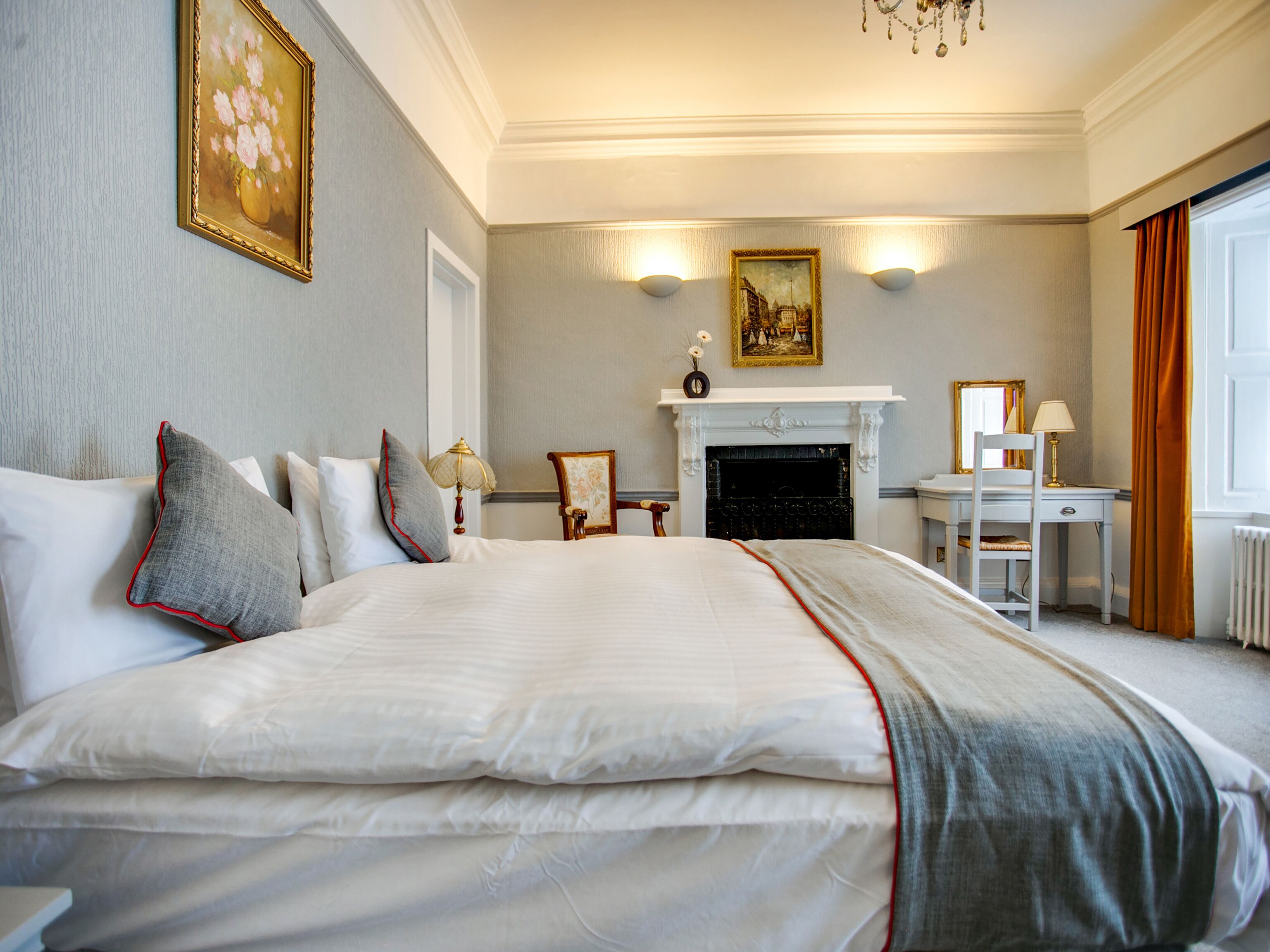 Deluxe Double Room, 1 Double Bed | Premium bedding, desk, iron/ironing board, free WiFi