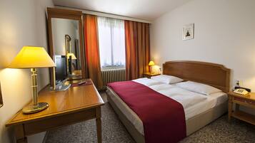 Superior Double or Twin Room | Iron/ironing board, free WiFi, bed sheets