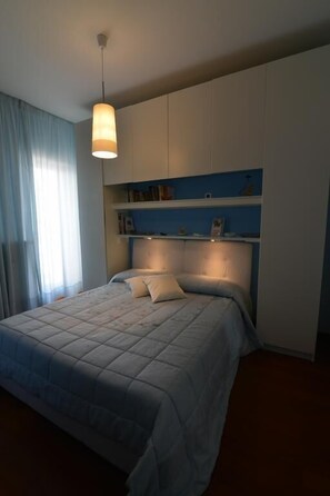 Premium bedding, in-room safe, soundproofing, free cots/infant beds - B&B Il Cielo Sui Sassi (Matera)