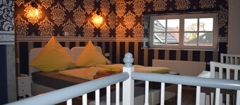 Gast und Weinhaus Zwiebelturm