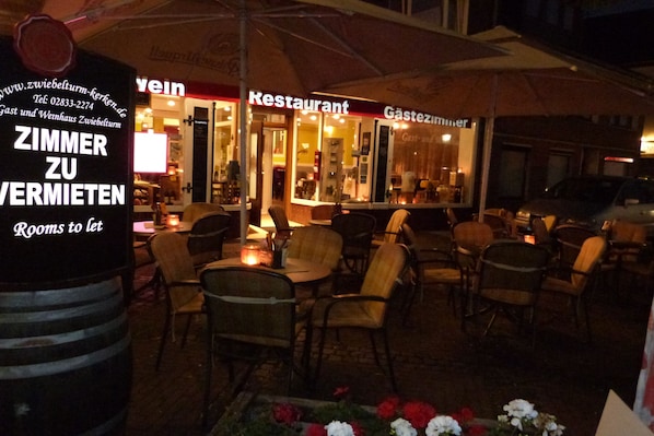 Front of property – evening/night