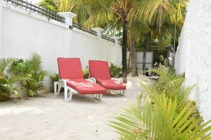 On the beach - Easy Stay Residence (Trou aux Biches)