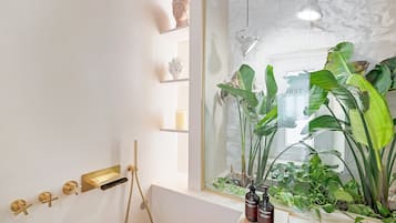 Luxury-Suite, 1 King-Bett, Annex | Badezimmer