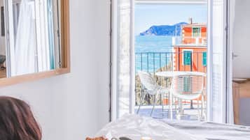 Suite de luna de miel | 1 habitación, camas con efecto memoria y minibar