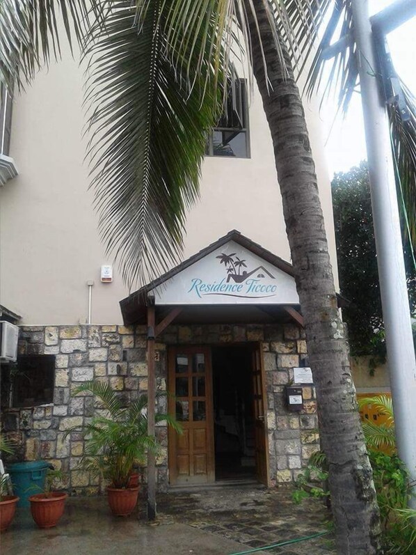 Interior entrance - Residence Ticoco (Grand-Baie)