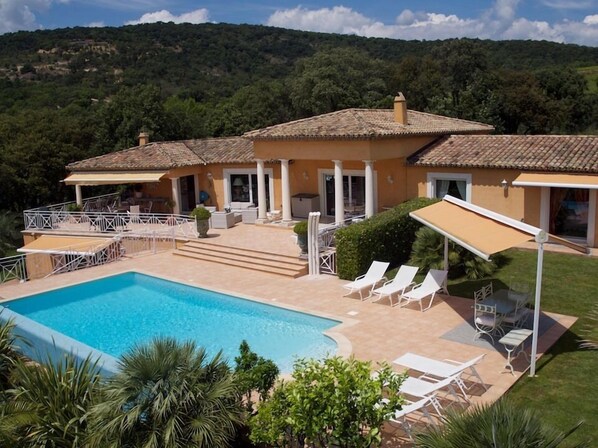 Estudio Deluxe, baño privado (Chambre Orange) | Vista desde la propiedad