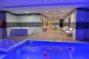 Indoor pool - Grand Beyaz Saray Hotel (Duzce)