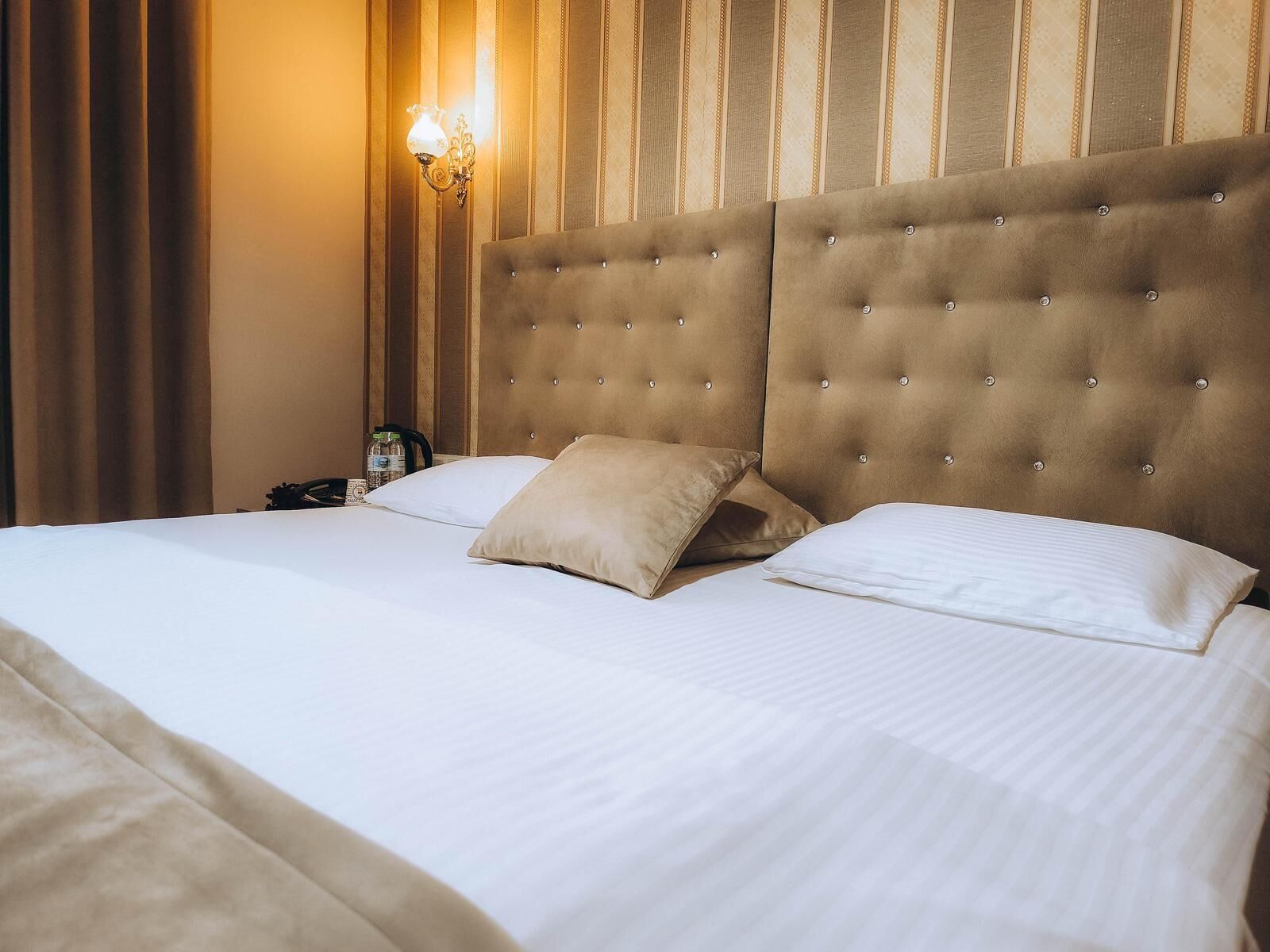 Basic Double Room Single Use | Minibar (free items), desk, WiFi (free)