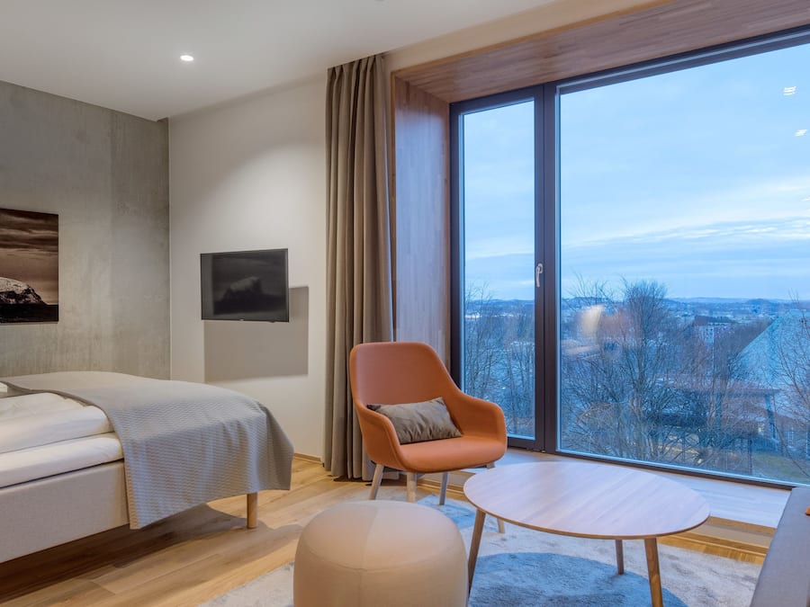 Superior-Doppel- oder -Zweibettzimmer | Pillowtop-Betten, Schreibtisch, Verdunkelungsvorhänge