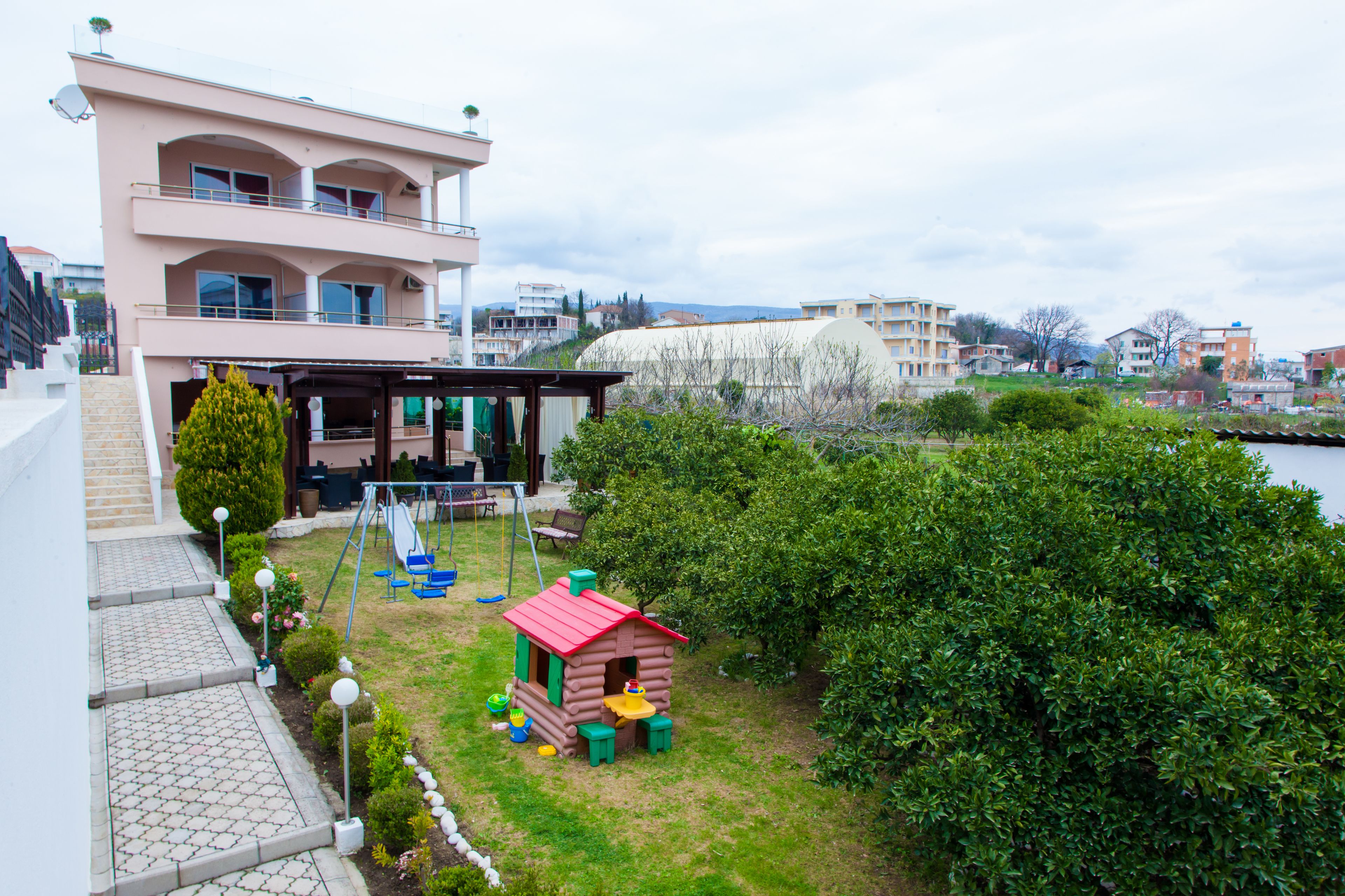 Pemandangan dari properti