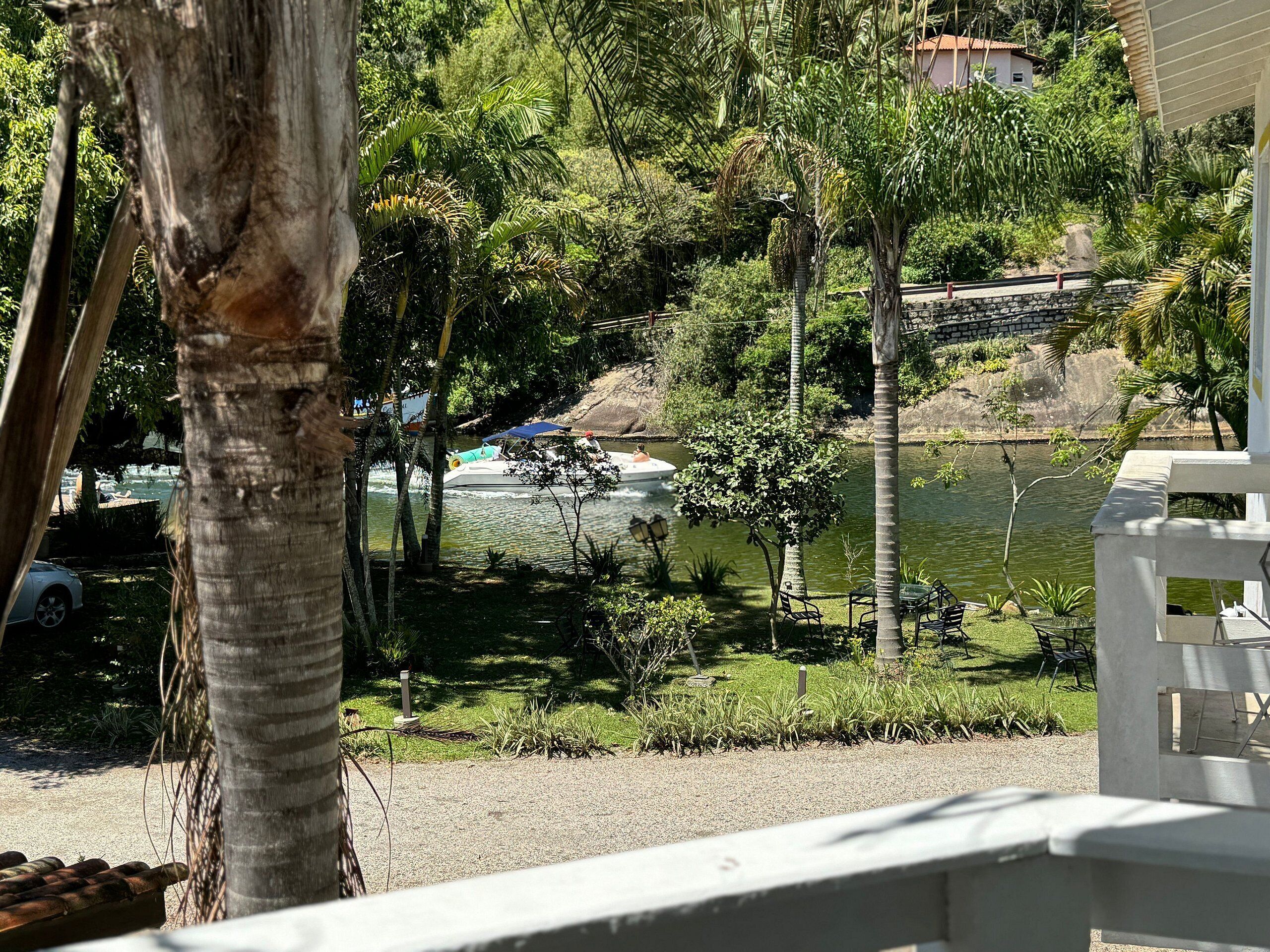 スーペリア アパートメント 簡易キッチン レイクビュー | ガーデン ビュー