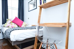 1 bedroom, desk, iron/ironing board, free WiFi