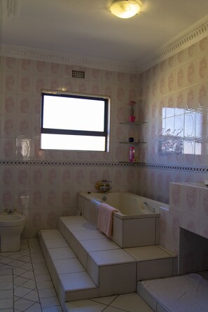 Habitación familiar (Pink) | Baño | Toallas 
