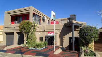 Façade de lâhĂ©bergement