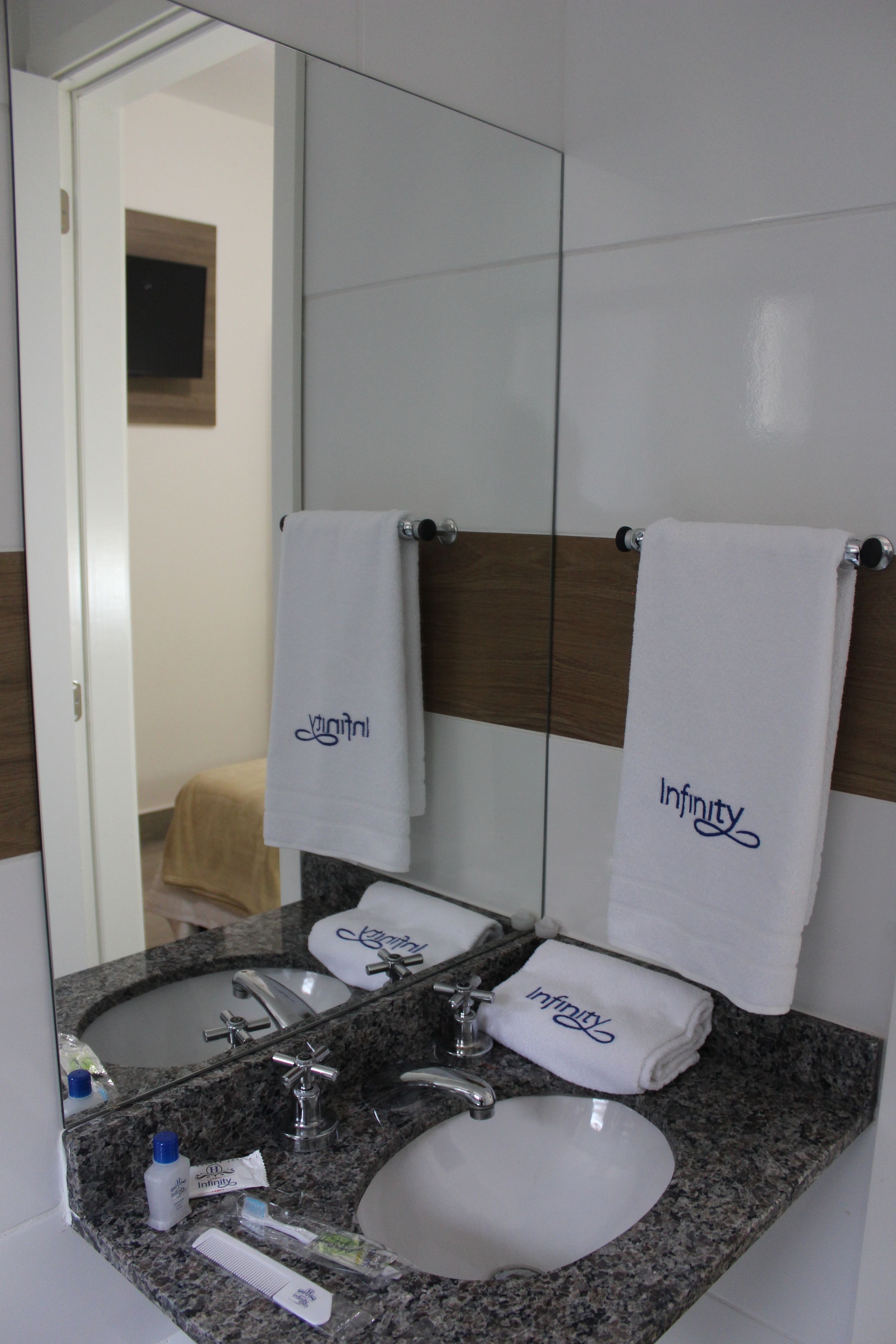 Foto - Hotel Infinity