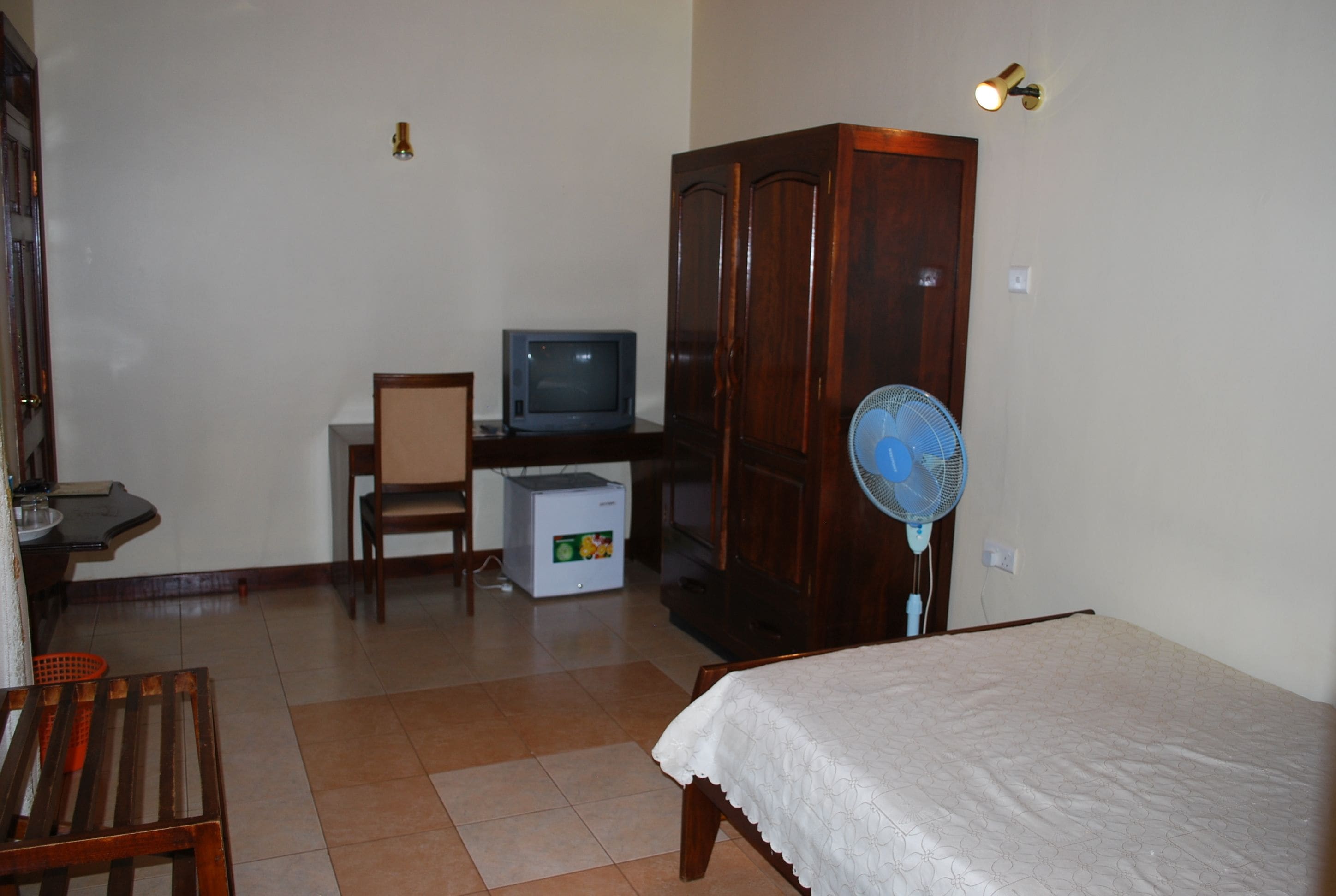 standard single room | 1 bedroom, premium bedding, in-room safe, desk