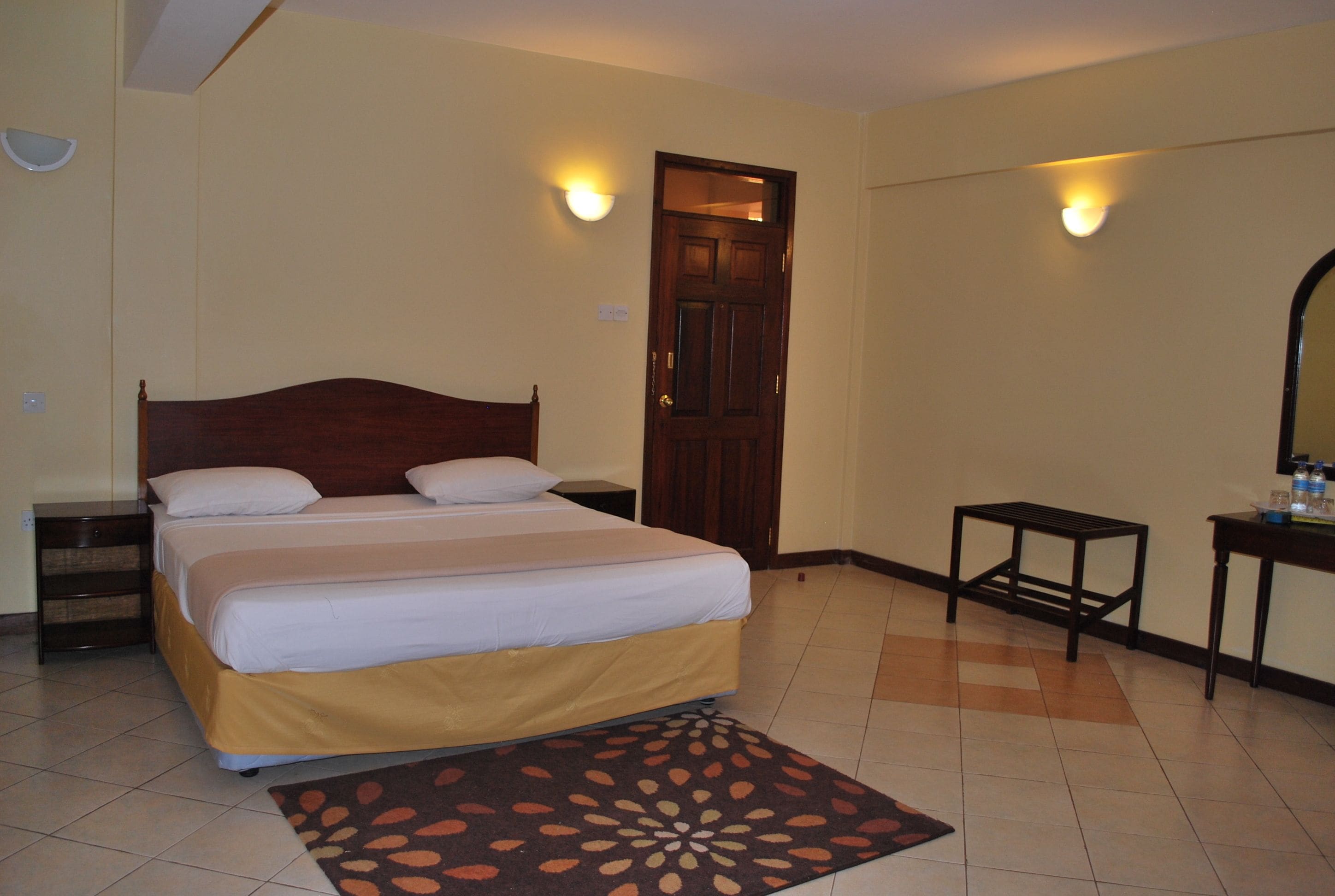 deluxe double room | 1 bedroom, premium bedding, in-room safe, desk