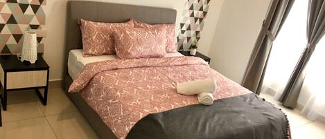 Family Condo, 3 Bedrooms, Balcony, City View | Iron/ironing board, free WiFi