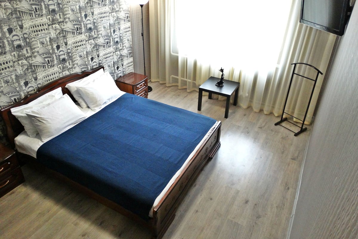 Appartamento Comfort, 1 camera da letto (Lunacharskogo 49(3)) | 1 camera, con arredamento individuale, ferro/asse da stiro
