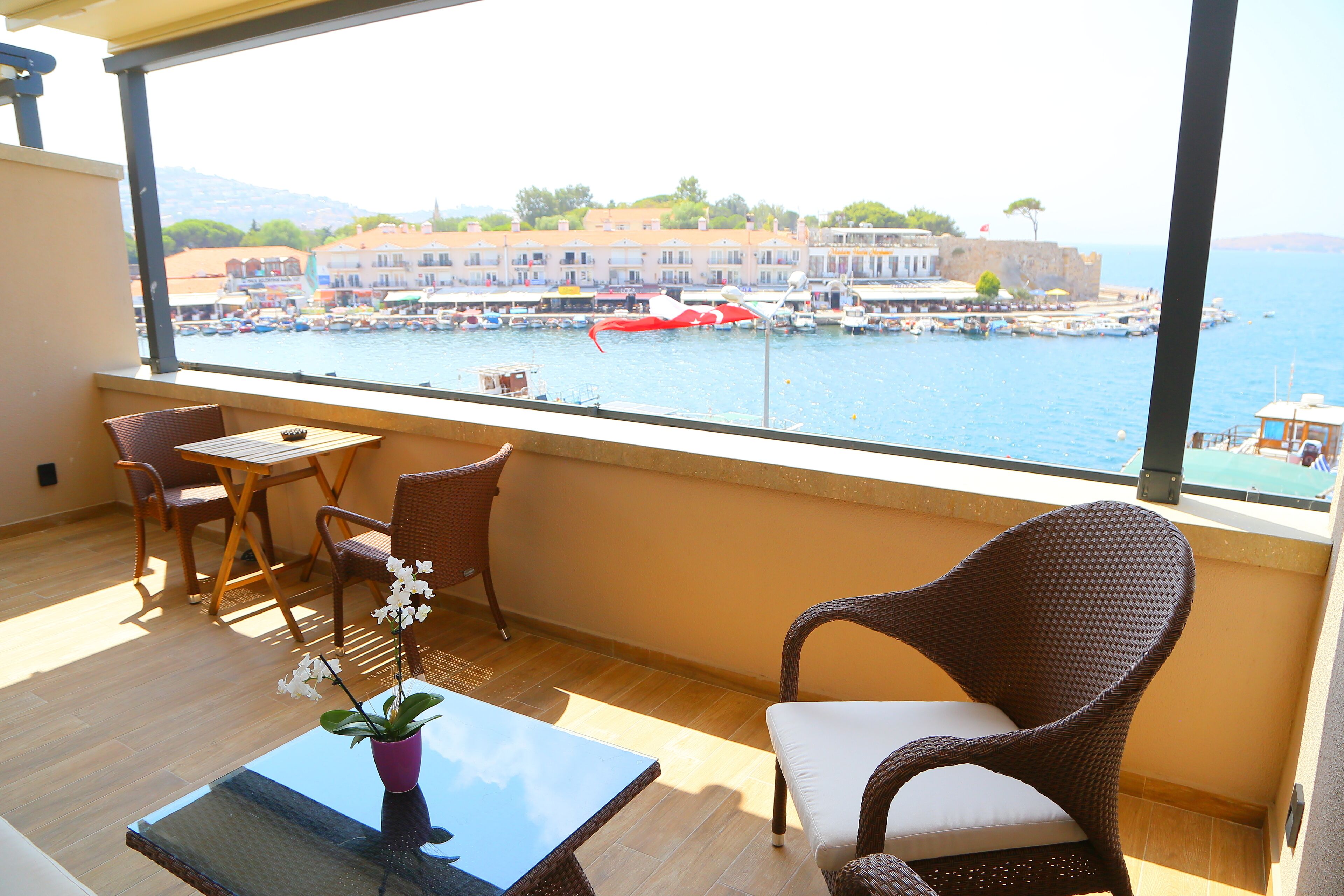 Junior tweepersoonskamer, uitzicht op zee | Terras