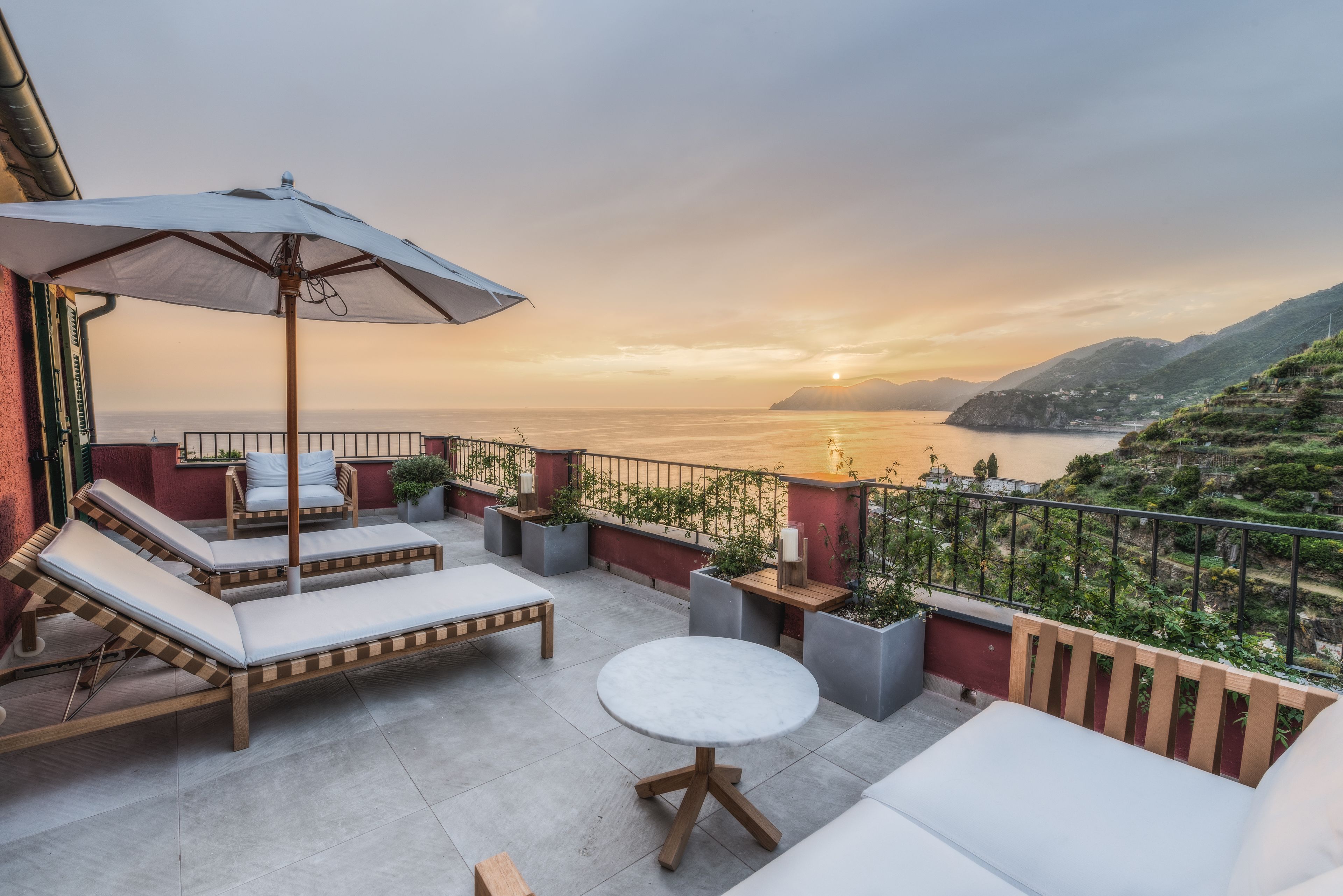 Honeymoon Suite, Jetted Tub | View from room