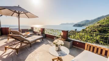 Honeymoon-Suite, Whirlpool | Terrasse/Patio