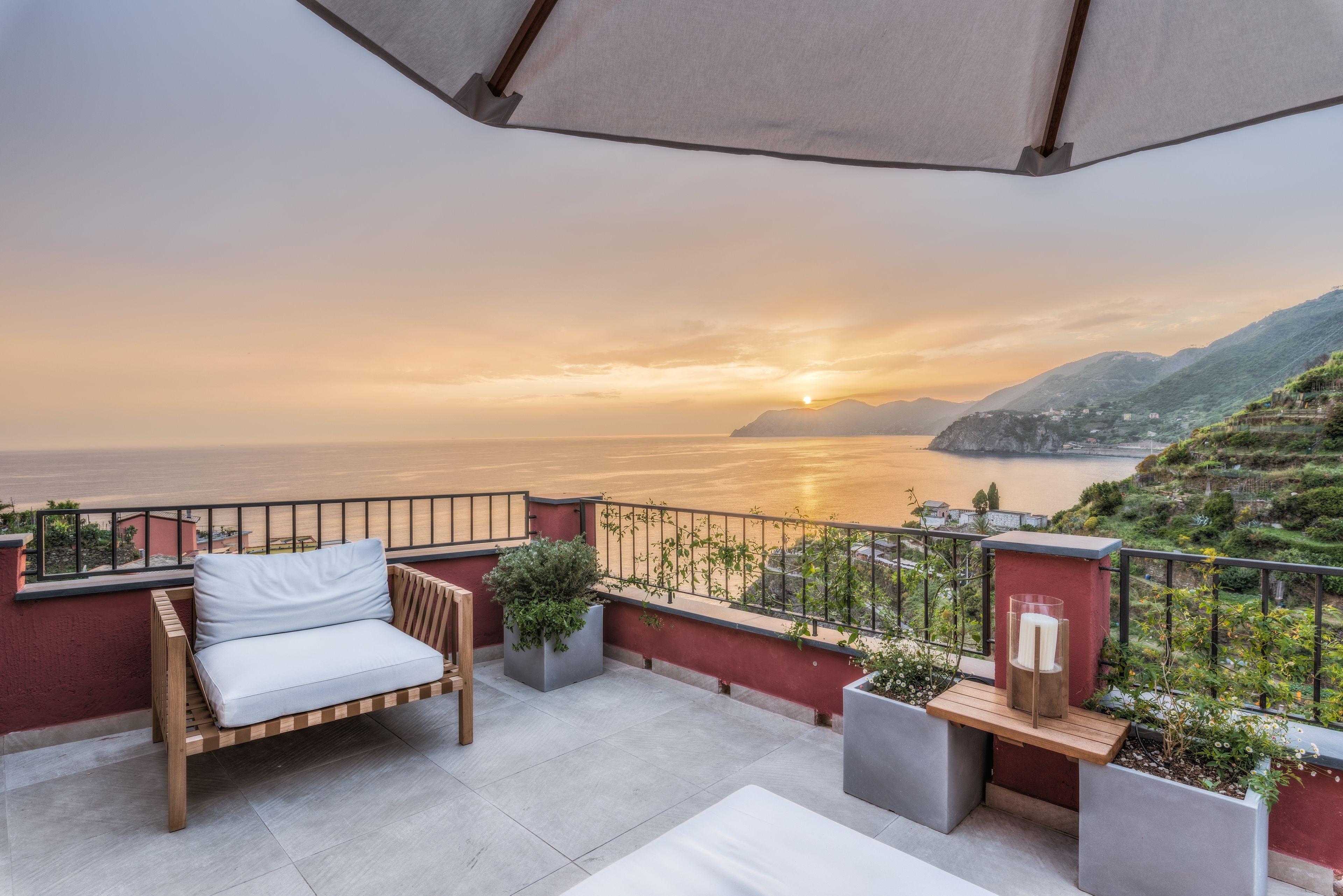 Honeymoon Suite, Jetted Tub | Beach/ocean view
