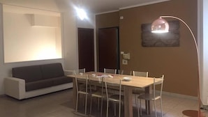 Apartment, 2 Bedrooms | Living room - Saragozza Comfort Apartment (Bologna)