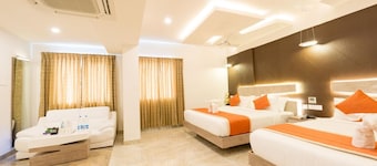 Hotel Chenthur Park