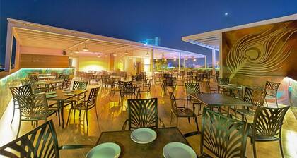 Hotel Chenthur Park