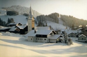 Unclassified image, 4 of 50, button - Bischlag - HUBERTUSHOF (Jungholz)