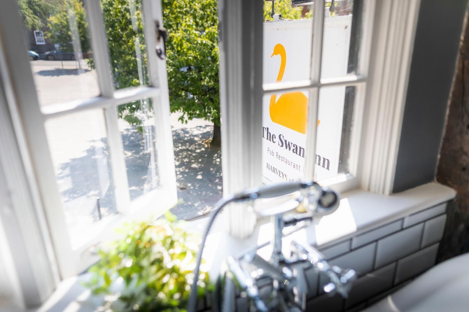 standard double room, ensuite | bathroom