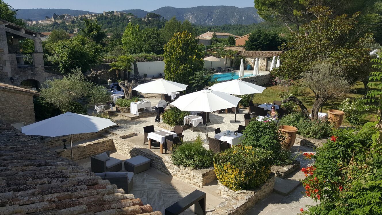 الإطلالة من المنشأة