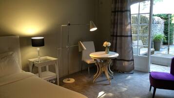 Literie de qualité supérieure, minibar, coffres-forts dans les chambres