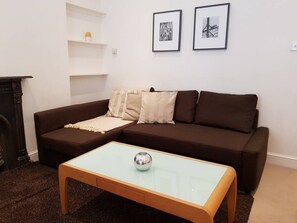 Comfort Apartment, Private Bathroom, City View | Lobby