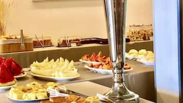 Desayuno buffet incluido todos los dĂas