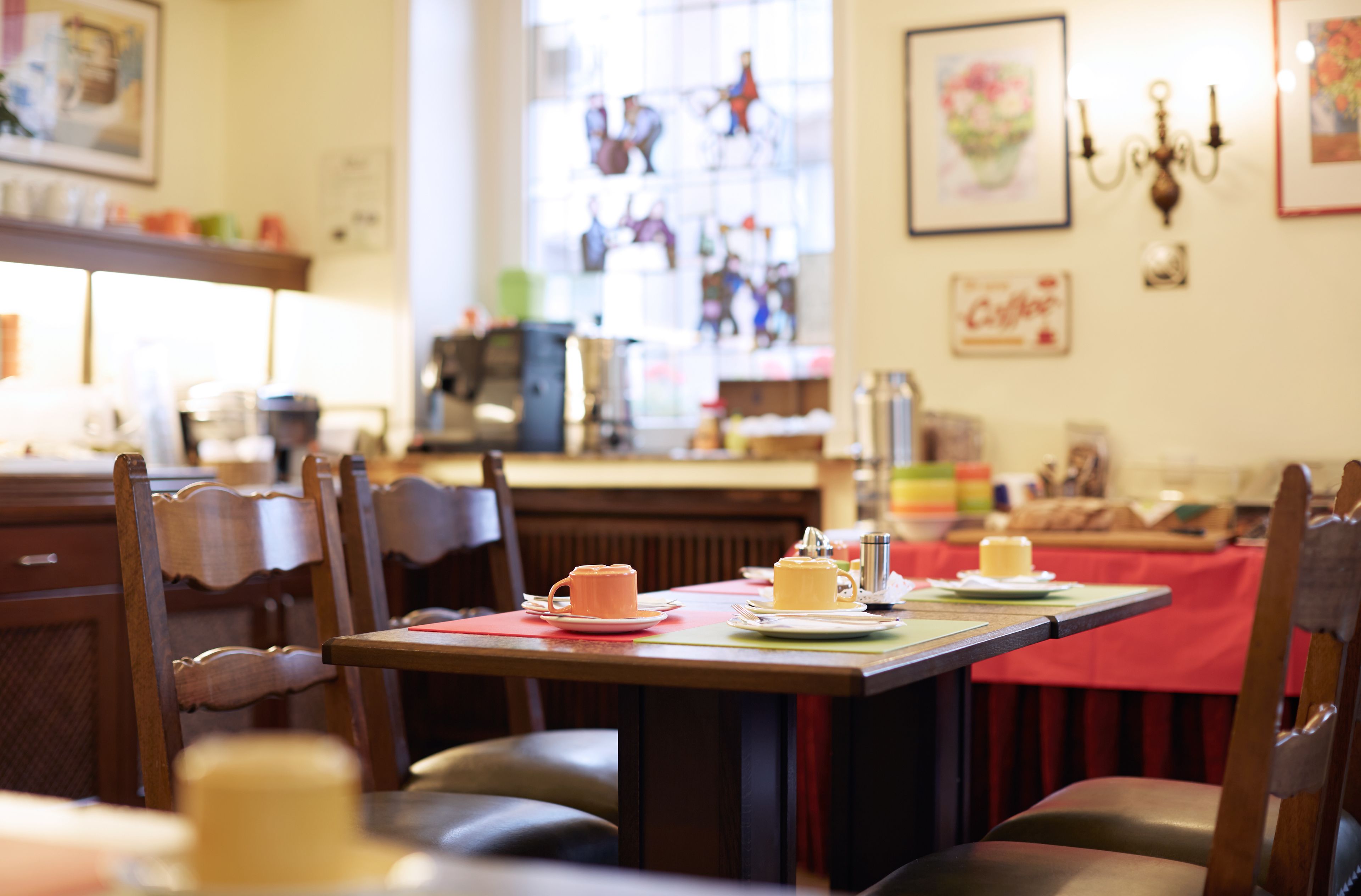 daily buffet breakfast (eur 11 per person)