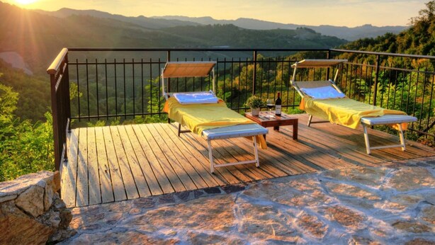 Sundeck - Agriturismo Case Nuove (Modigliana)