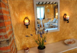 Classic Apartment | Bathroom | Hair dryer, bidet, towels - Agriturismo Case Nuove (Modigliana)