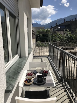 Apartemen, balkon | Balkon