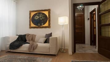Apartment, Balcony | Living room